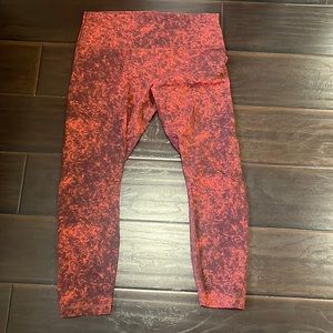 Lululemon Red Wunder Train High Rise Tight, size 14